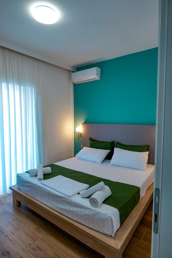 SarandaView Hotel Bagian luar foto